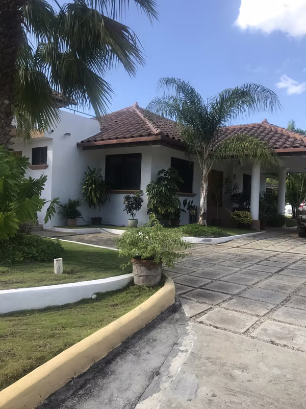 Melissa Foster Luxury Sells Exclusive Beach Residence in Chumico Río Hato MFR1913