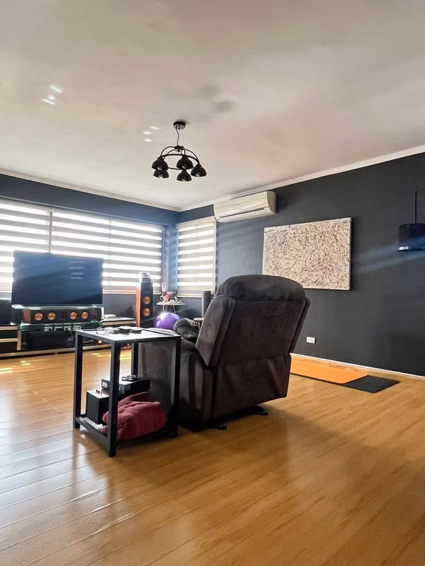 Apartment for Sale in El Crajo - 330 m ² $955 X m2