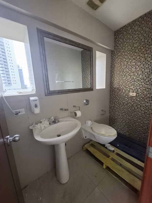 Office for Rent – Torre BAC, Avenida Balboa