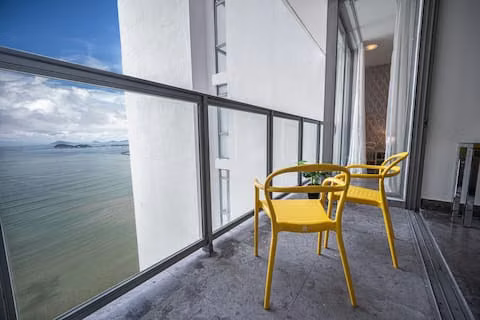 For rent Ph YOO 1 room furnished sea view