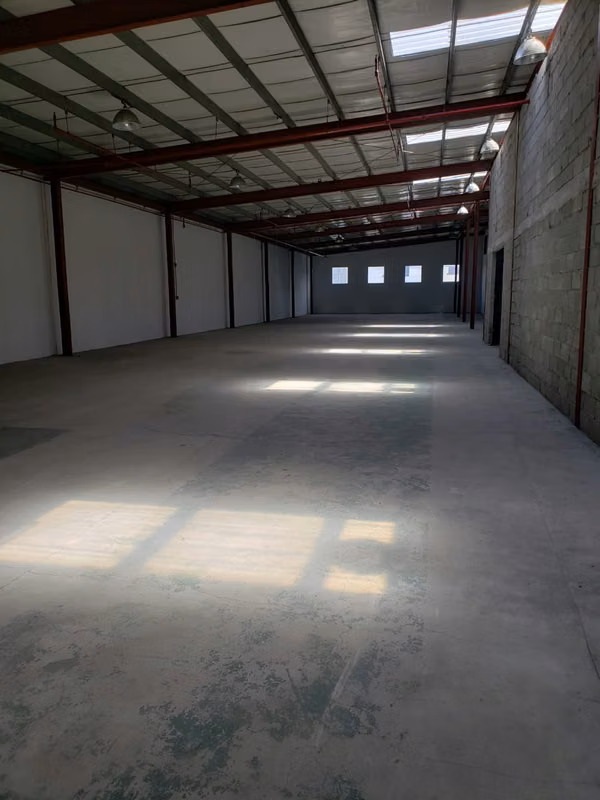 WAREHOUSE FOR RENT IN COSTA DEL ESTE