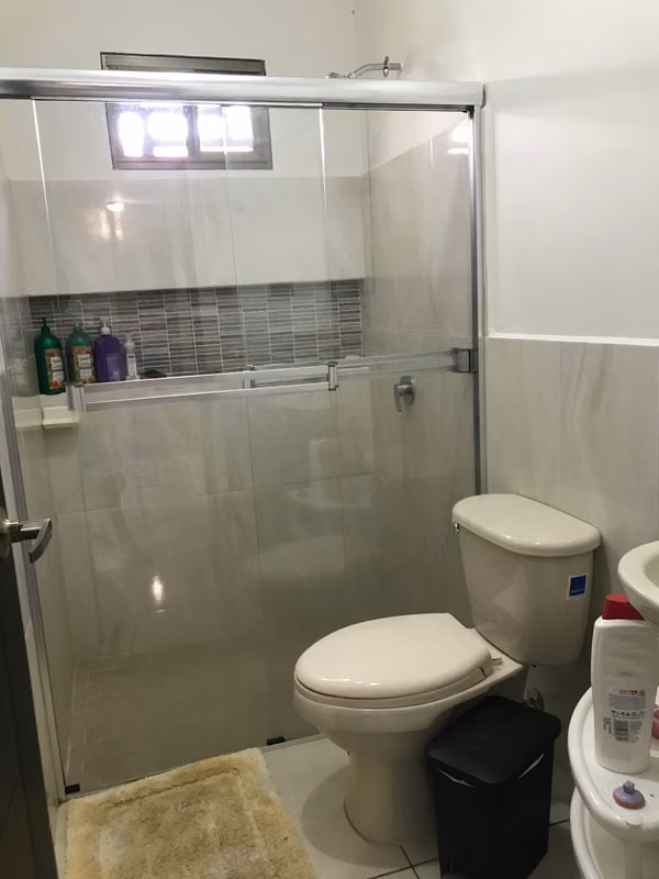 Corner house for sale in San Carlitos (David)