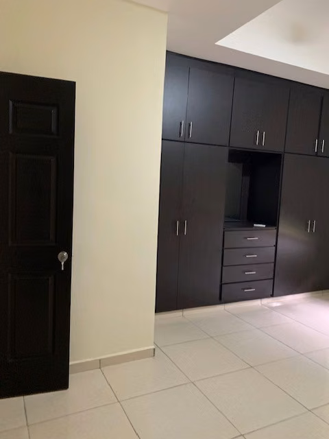 FOR RENT NICE AND COMFORTABLE FENCED HOUSE IN AQUALINA