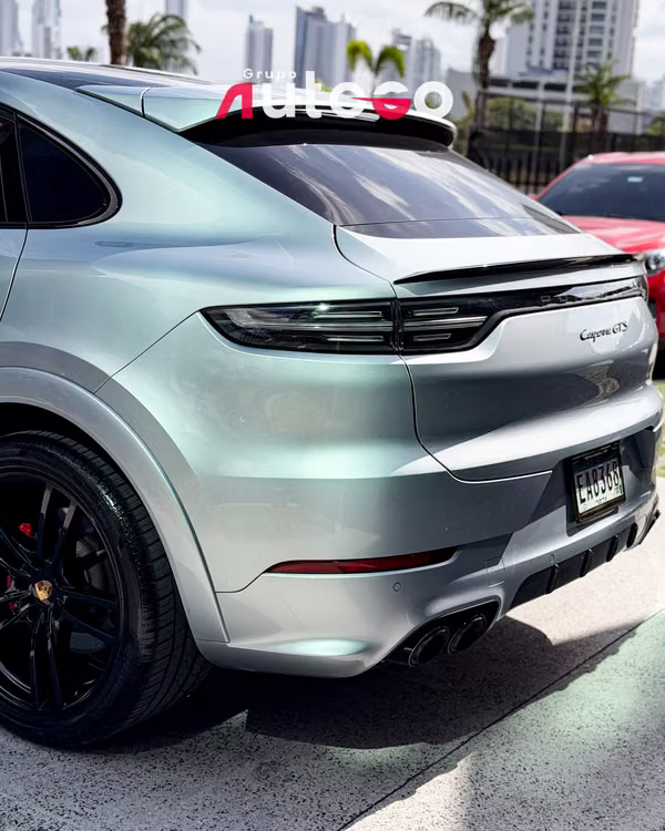 Porsche Cayenne GTS Coupe 2021