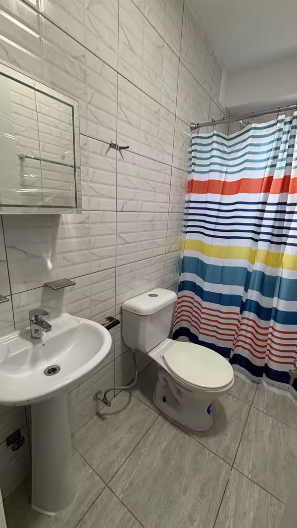 PREFERENTIAL INTEREST APARTMENTS IN NEW (CAMRO)