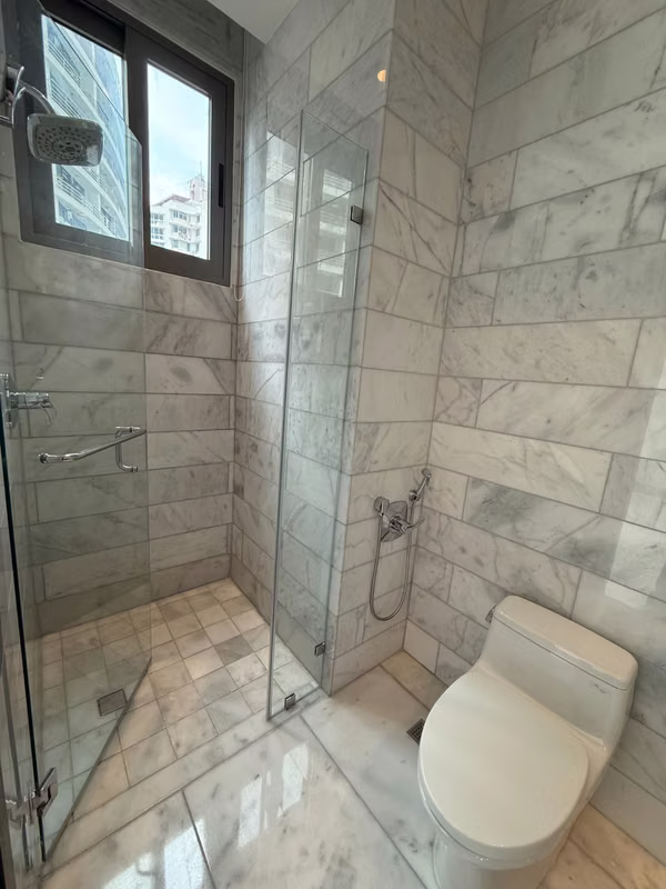 Melissa Foster Luxury rents apartment in PH SEA POINT, Punta Paitilla. MFR1922