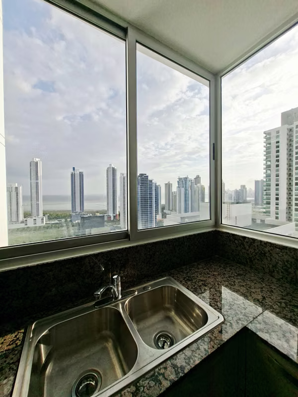 BREEZE | Brand New | US$535,000