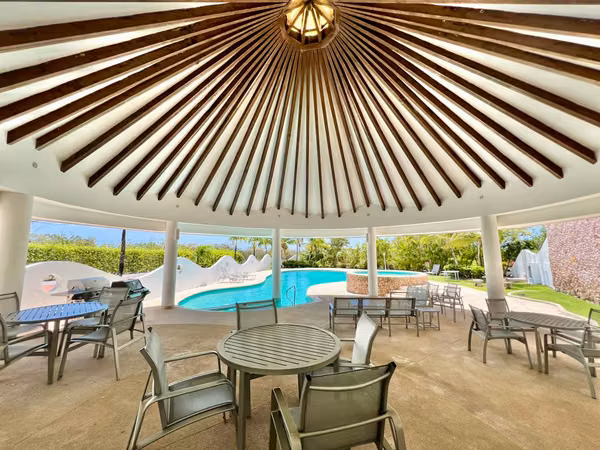 BOAT TIP RESORT APARTMENT FOR SALE