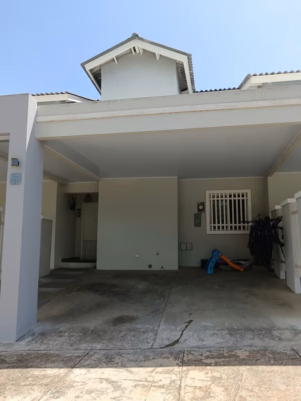VENTA CASA COSTA VERDE ROLLING HILL