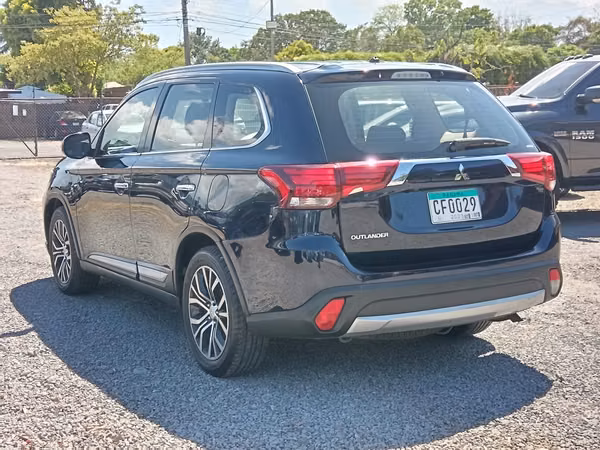 Mitsubishi Outlander 2017