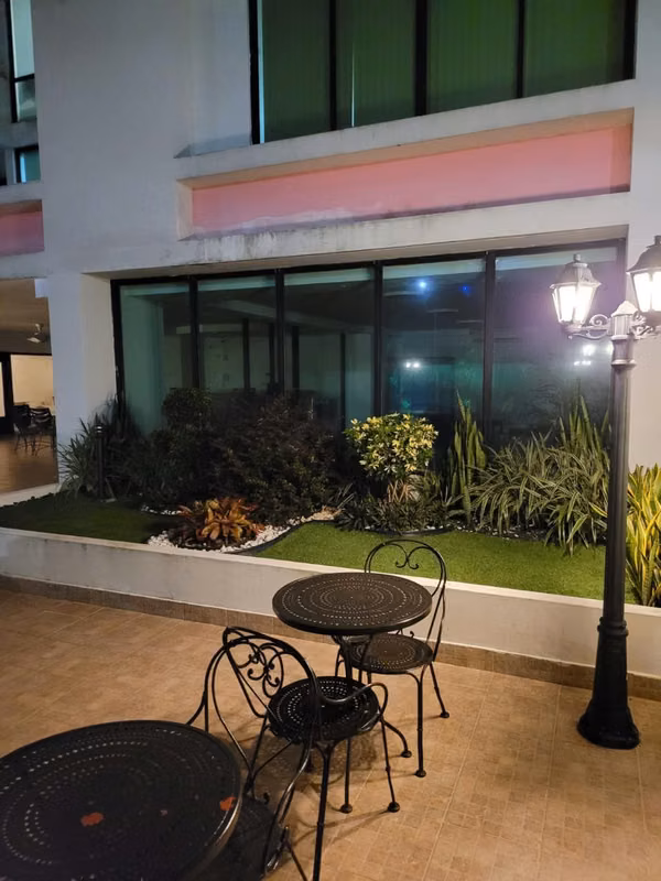 Edison Park PH Oceanía Apto. Planta baja con terraza 35m2.