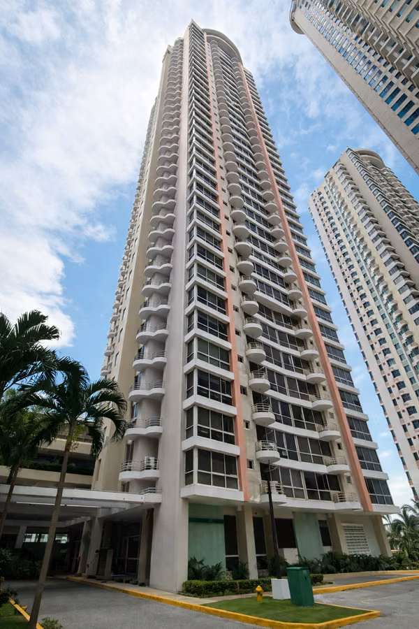 PH San Francisco Bay - T200 | 2 Rec | 95 m² | $179,000