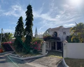 Luxury Beach House for Rent – Coronado Golf & Beach Club | 25JSS2755