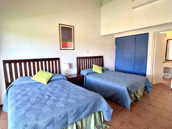 DECAMERON - VILLA - SALE