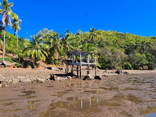 10-hectare island in the Gulf of Chiriquí