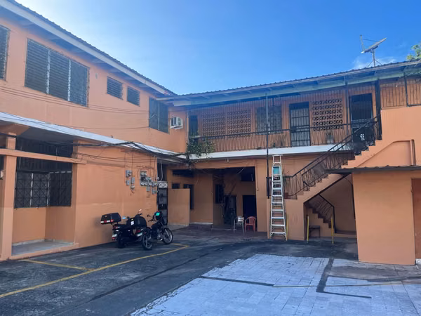 Building for Sale - PH Ayiovi - Lefevre Park - Multifamily Building