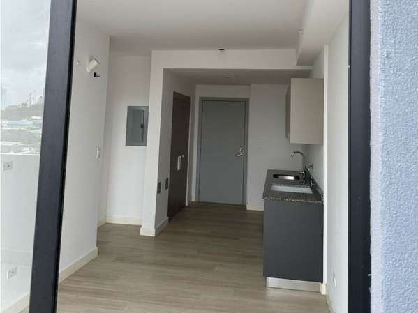 VENDO APARTAMENTO PH QUATRIUM CON TERRAZA EN SAN FRANCISCO