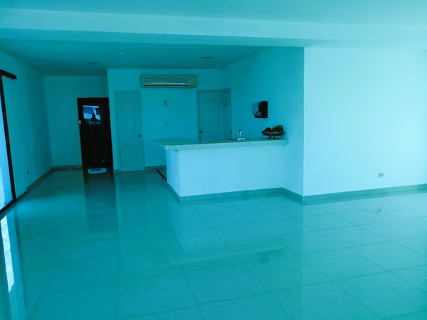 PRICE REDUCTION: 185sqm Apartment for Sale in San Francisco | $1,189/sqm