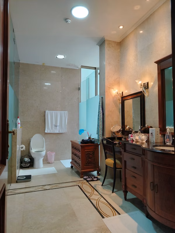 SALE APARTMENT IN PEACEFUL POINT, PEACEFUL TIP