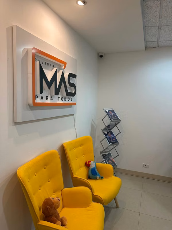 Office for sale - Tornillo Building (F & amp; F Tower)