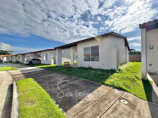 HOUSE FOR SALE IN PH THE STRAWBERRIES - TREE - 124; THE JETS