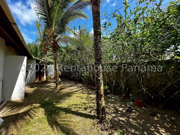Casa en venta en Viento Frío en Colón YM
