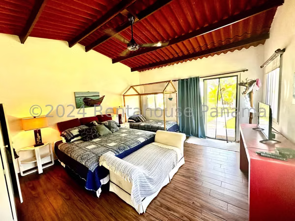 Casa en venta en Viento Frío en Colón YM