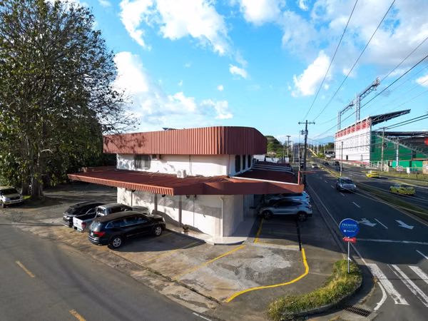 Venta de edificio en David Vía Boquete Chiriquí