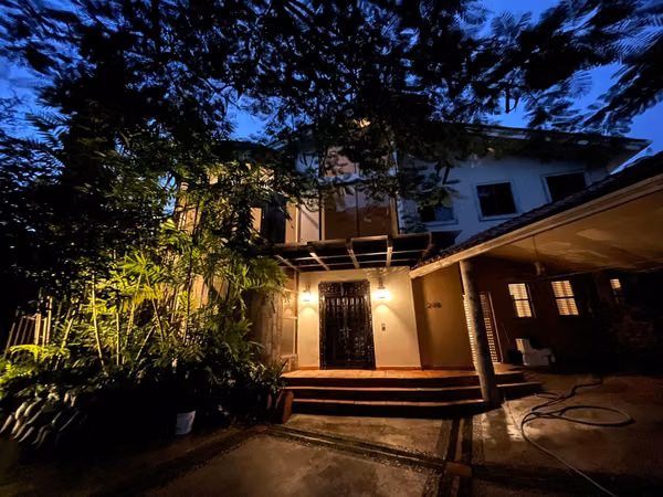 House in Albrook, near City of Knowledge, Clayton, Embassy Club, Cardenas