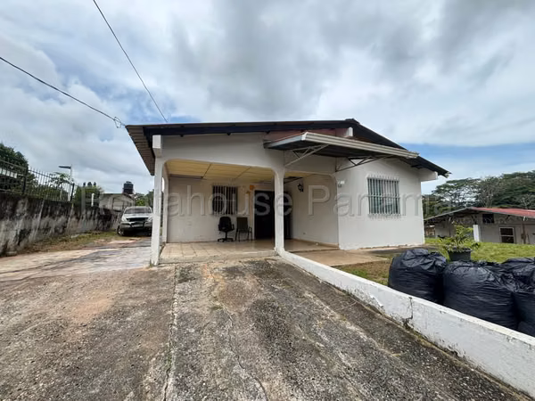 Sale of house in Arraijan 26JSS3032