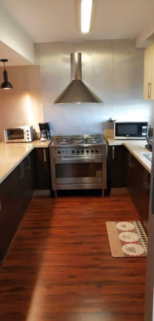ALQUILER DE MODERNO APARTAMENTO EN COCO DEL MAR 200200