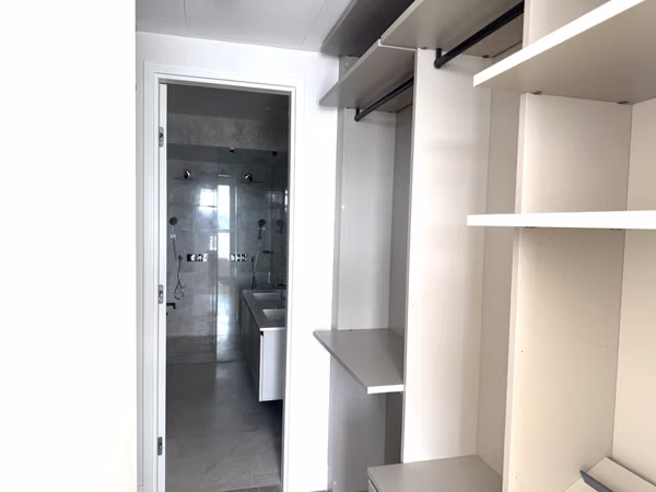 se vende apartamento en Ocean Reef Casa del Mar