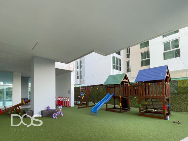 APARTMENT RENTAL WITH WHITE LINE IN THE FOREST