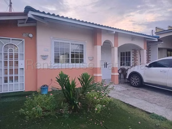 Casa en Venta en Don Bosco SYH