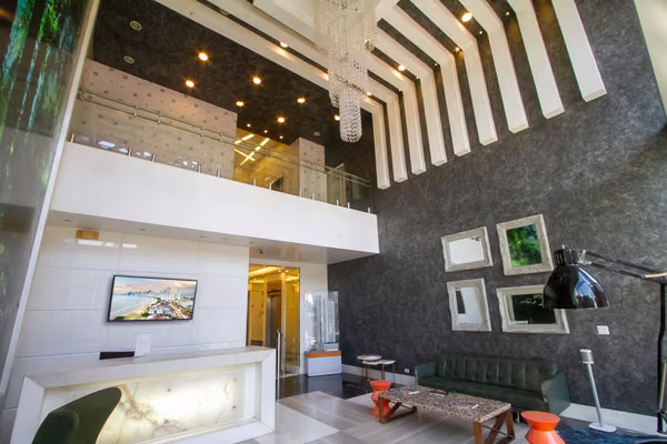 Office furnished for rent in beautiful view