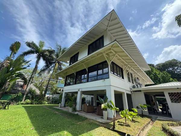 Casa Cerro Ancon