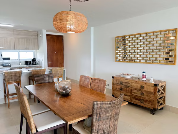 VENDO APARTAMENTO FRENTE AL MAR EN PLAYA GORGONA - PH BAHÍA - BV