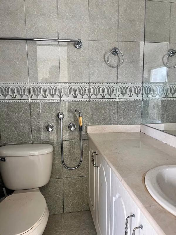 Bank Sells Apartment in PH Long Beach, Coco del Mar