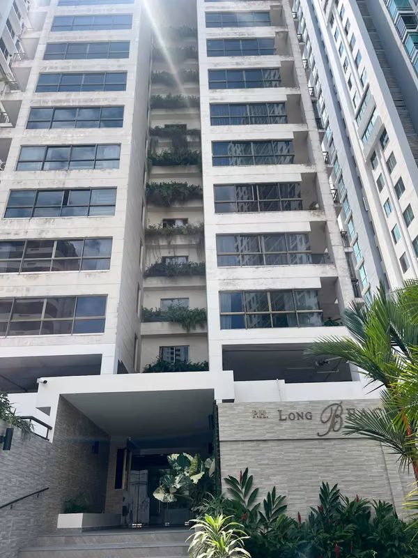 Bank Sells Apartment in PH Long Beach, Coco del Mar