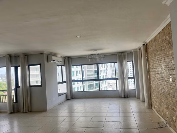Bank Sells Apartment in PH Long Beach, Coco del Mar