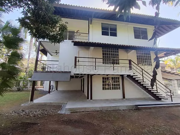 House for Rent in Ancon JG