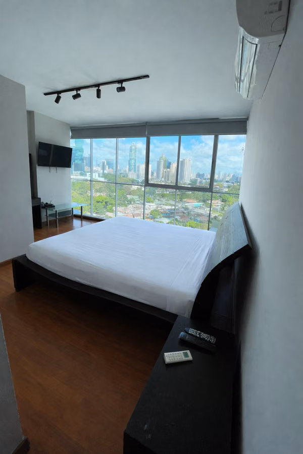 SE VENDE PACIFIC SUN REMODELADO HERMOSO