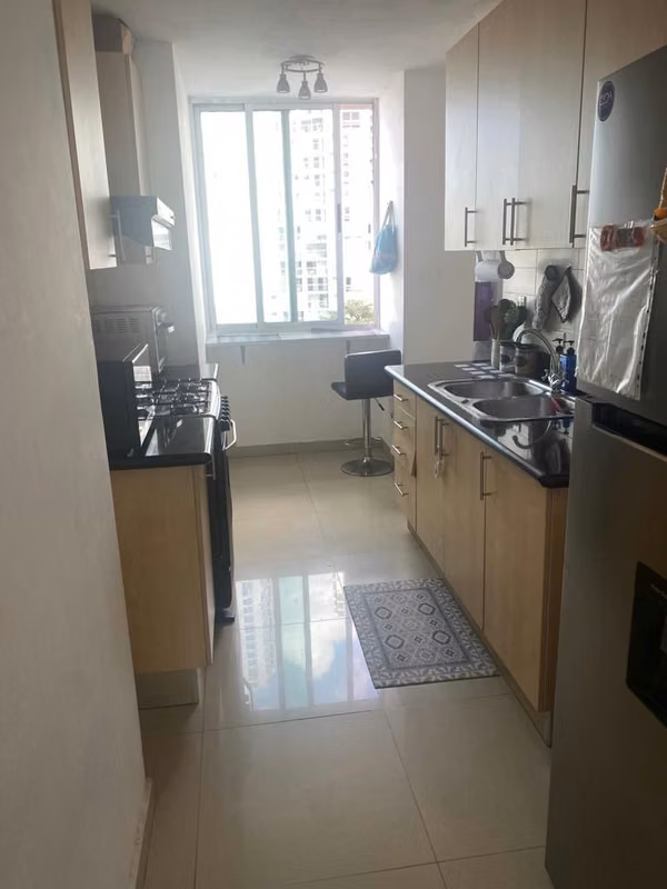 Apartment for sale in Costa del Este near DHL. Remodeled.
