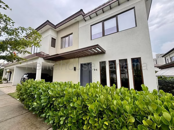 Beautiful 331m² House for Sale in Santa María | 26JSS6009