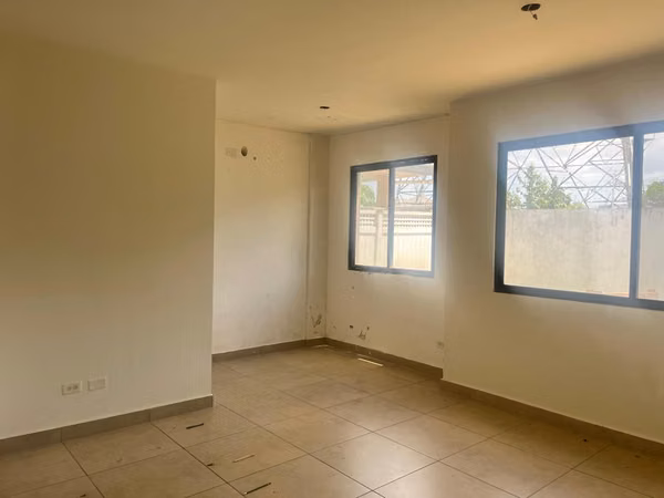 Bank Selling House in PH Mont Blanc, Brisas del Golf Norte