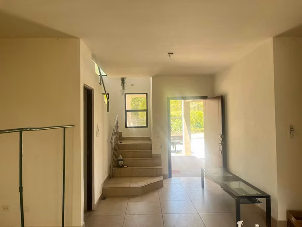Bank Selling House in PH Mont Blanc, Brisas del Golf Norte