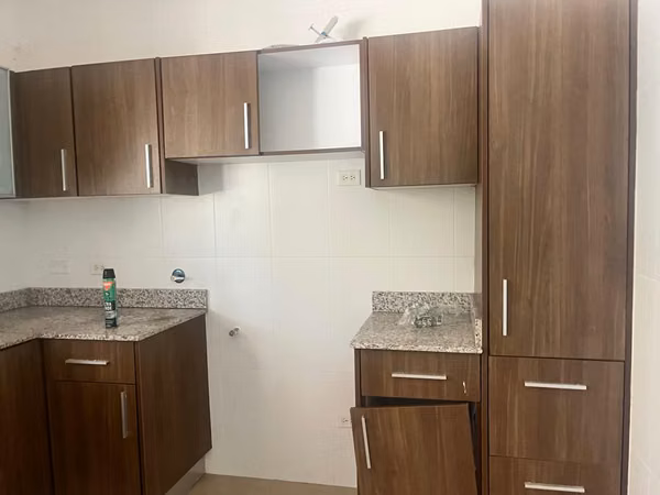 Bank Selling House in PH Mont Blanc, Brisas del Golf Norte