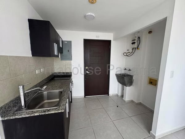 Selling apartment in Avenida Balboa