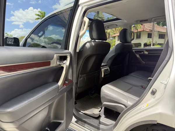 Lexus GX460