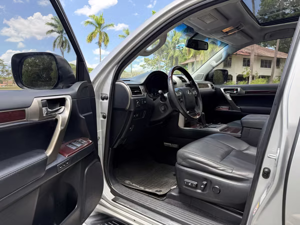 Lexus GX460